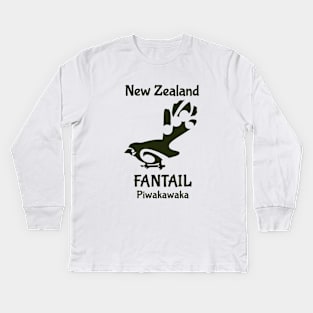 FANTAIL New Zealand /Aotearoa native bird Kids Long Sleeve T-Shirt